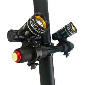 faros-led-recargables-2-con-manillar-las-palmas-tenerife-canarias-patineteros-10
