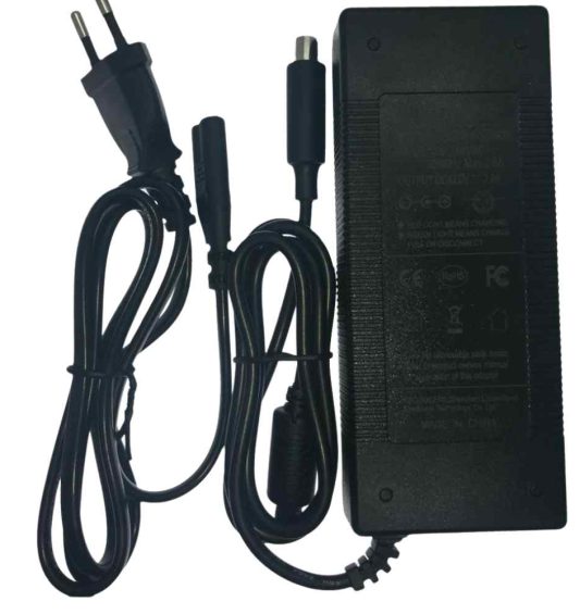 cargador-42v-2ah-patinete-xiaomi-m365-pro-pro2-1s-essential-ninebot-las-palmas-gran-canaria-santa-cruz-tenerife-fuerteventura-lanzarote-canarias