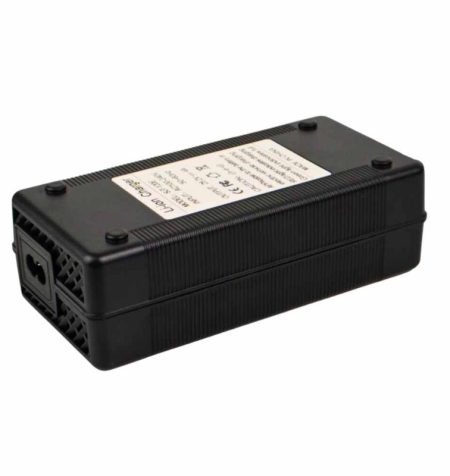 cargador-6S-21.6V-2A-conector-5.5x2.1mm-las-palmas-gran-canaria-tenerife-canarias-patineteros-1