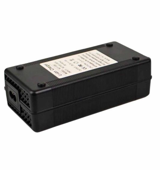cargador-6S-21.6V-2A-conector-5.5x2.1mm-las-palmas-gran-canaria-tenerife-canarias-patineteros-1