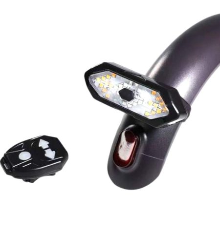 intermitente-con-luz-posición-patinetes-eléctricos-las-palmas-gran-canaria-santa-cruz-tenerife-fuerteventura-lanzarote-canarias