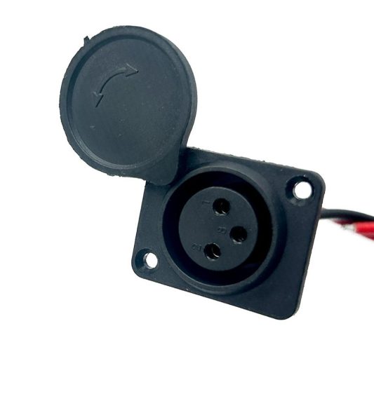 puerto-de-carga-XLR-3pin-las-palmas-tenerife-canarias-patienteros
