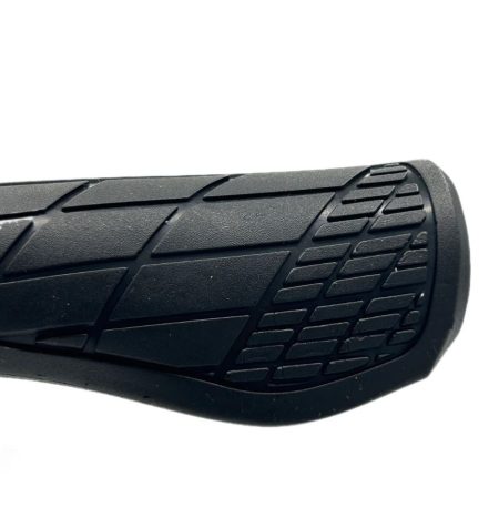puño-ergonómico-negro-las-palmas-tenerife-canarias-patineteros-2